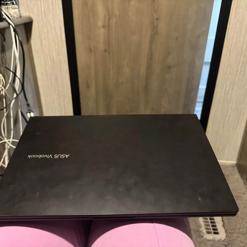 ASUS Black Laptop